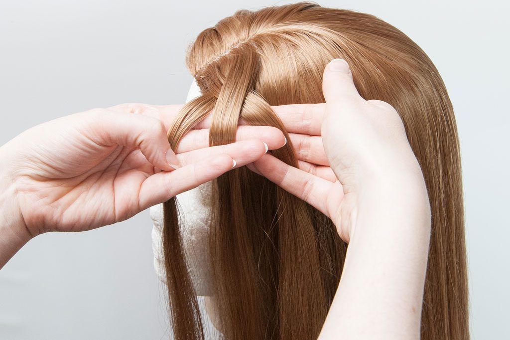 start braiding like a classic braid