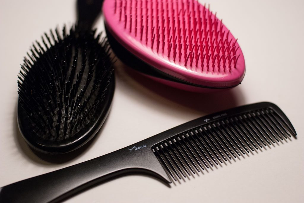 good wig brushes
