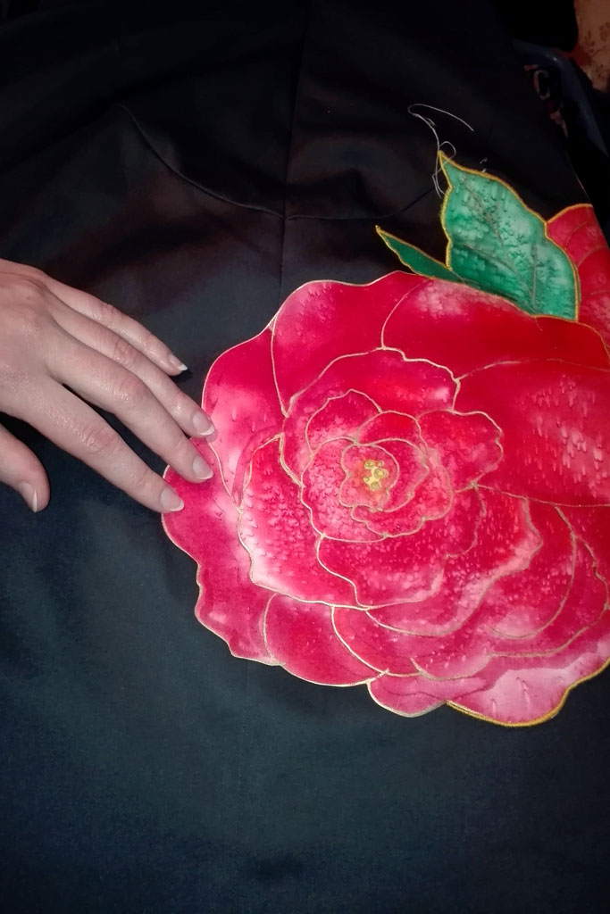 applique over seam