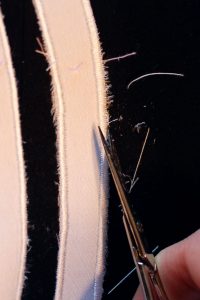 clipping threads