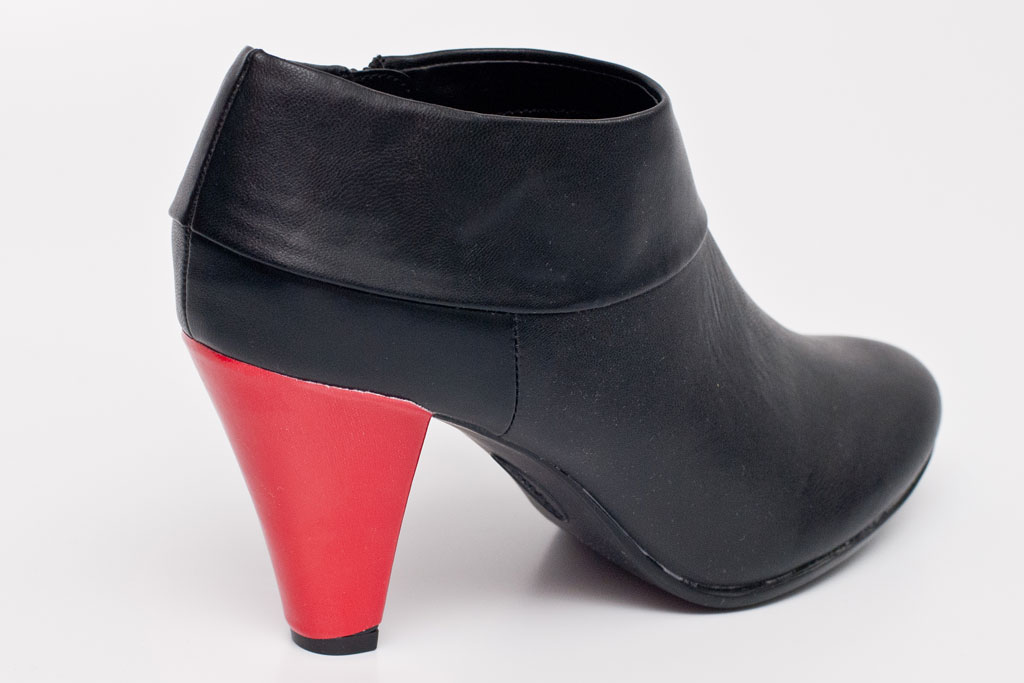 red heel