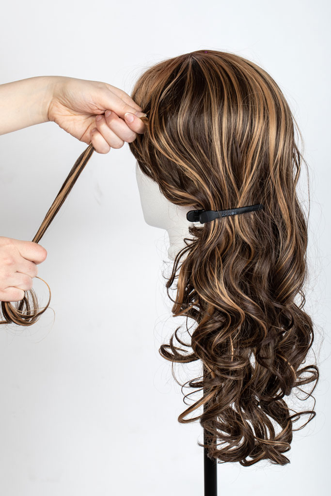 curly wig