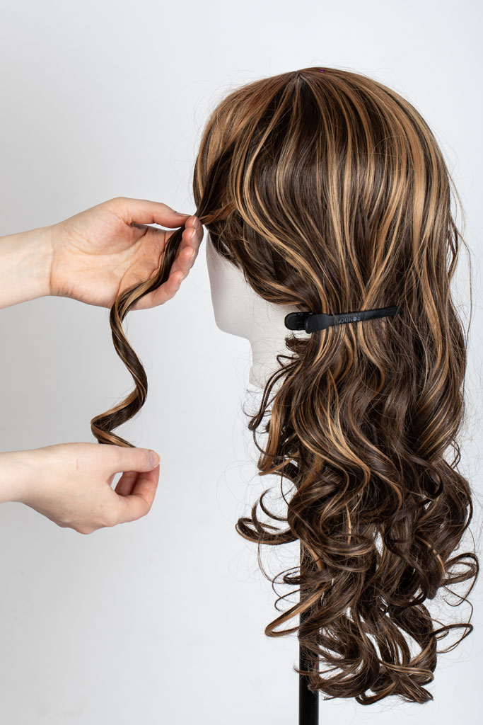 curly wig